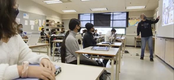 Distrito-escolar-de-Abbotsford-canada-profesores-590x272