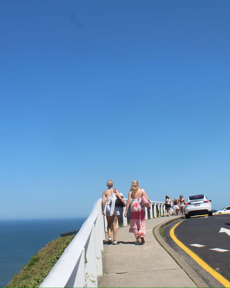 17Uhr AUS Charlotte six Bild 3