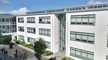 Coláiste Chill Mhantáin