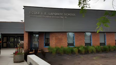 École J.E. Lapointe School