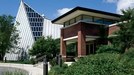 Woodlands Academy of the Sacred Heart